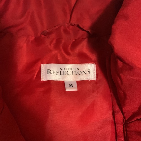 Zip up Vest - Picture 2 of 5